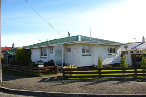 Photo of property in 23 Oxford Street, East Gore, Gore, 9710