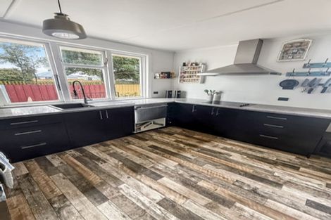 Photo of property in 26 Collins Crescent, Feilding, 4702
