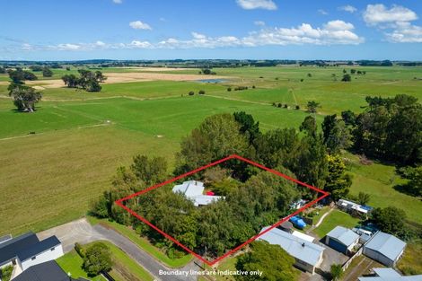 Photo of property in 1 Trent Street, Rongotea, 4476