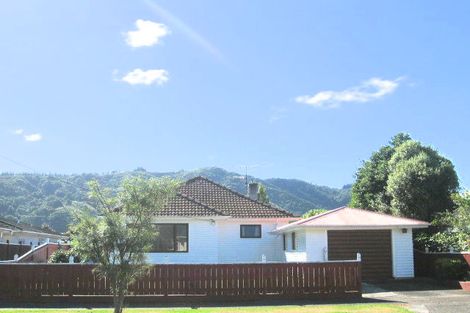 Photo of property in 3/57 Kowhai Avenue, Ebdentown, Upper Hutt, 5018
