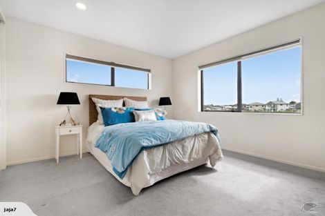 Photo of property in 10 Kuhanui Drive, Karaka, Papakura, 2113