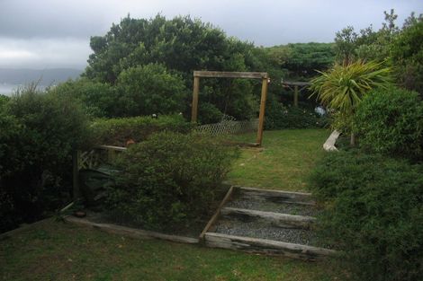 Photo of property in 4 Lyons Crescent, Strathmore Park, Wellington, 6022