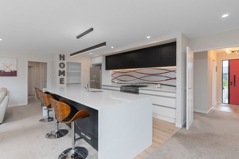 Photo of property in 11 Evelyn Crescent, Marshland, Christchurch, 8083