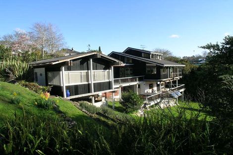 Photo of property in 51 Evelyn Road, Cockle Bay, Auckland, 2014