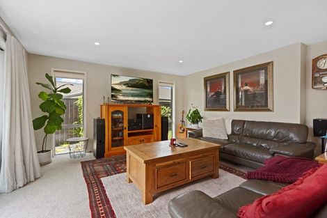 Photo of property in 128 Puhirake Crescent, Pyes Pa, Tauranga, 3112