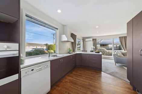 Photo of property in 7 Fairfield Avenue, Addington, Christchurch, 8024