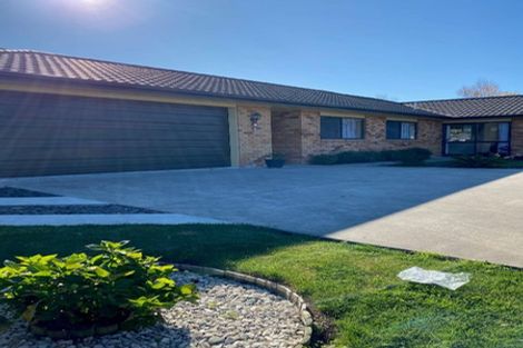 Photo of property in 47 Somerton Drive, Huntington, Hamilton, 3210