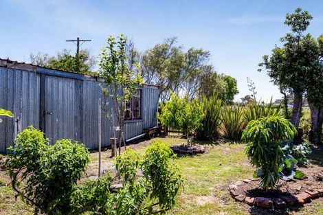 Photo of property in 38 Mcalpine Road, Hawera, 4672