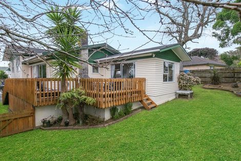 Photo of property in 1/8 Beldon Place, Pakuranga Heights, Auckland, 2010