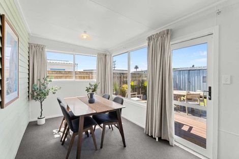 Photo of property in 8 Grey Street, Waitara, 4320