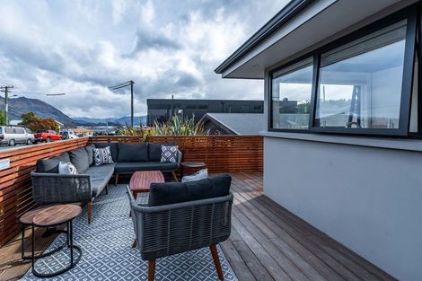 Photo of property in 84 Helwick Street, Wanaka, 9305