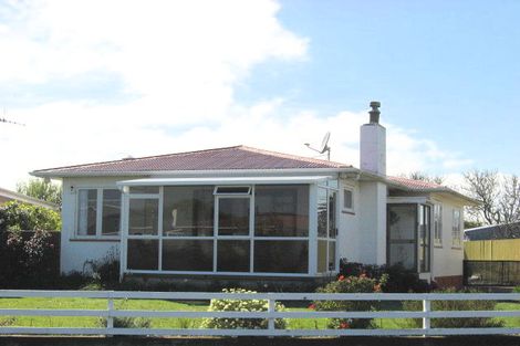 Photo of property in 4 Tawhero Street, Gonville, Whanganui, 4501