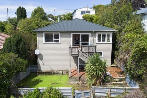Photo of property in 38 Ryehill Street, Calton Hill, Dunedin, 9012