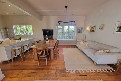 Photo of property in 212 Barnard Street, Wadestown, Wellington, 6012