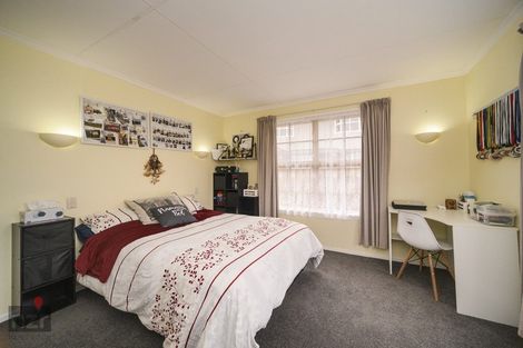 Photo of property in 54 John F Kennedy Drive, Milson, Palmerston North, 4414
