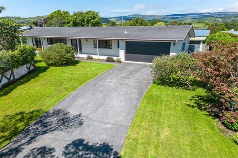 Photo of property in 34 Oriwa Crescent, Otaki, 5512