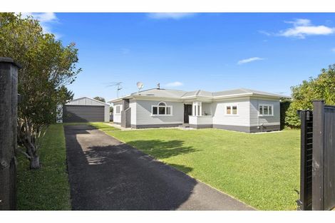 Photo of property in 21 France Street, Waiuku, 2123