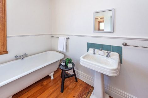 Photo of property in 39 Peakes Road, Saint Johns Hill, Whanganui, 4501