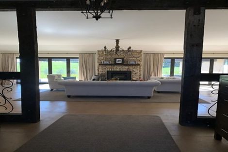 Photo of property in 10 Myra Evelyn Grove, Dairy Flat, Albany, 0792