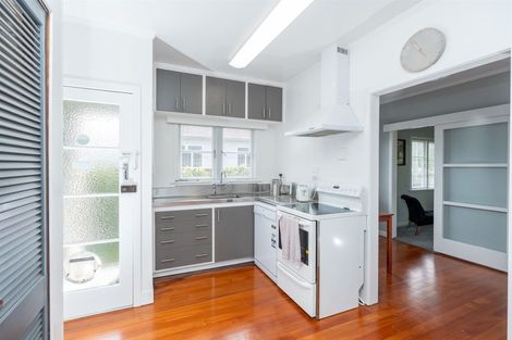 Photo of property in 118 Rifle Range Road, Dinsdale, Hamilton, 3204