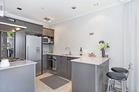 Photo of property in 8/51 Dive Crescent, Tauranga, 3110