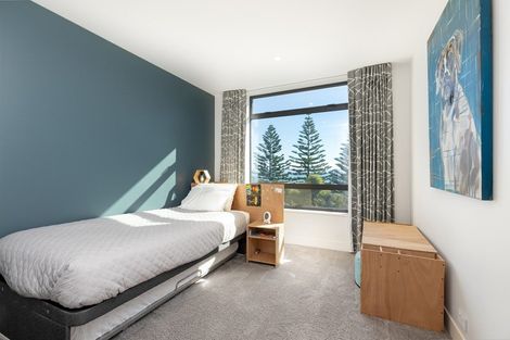 Photo of property in 24 Whitby Road, Britannia Heights, Nelson, 7010