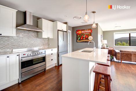 Photo of property in 13 Caledonia Drive, Mosgiel, 9024