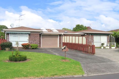 Photo of property in 4b Ursula Place, Half Moon Bay, Auckland, 2012