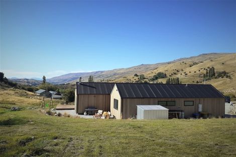 Photo of property in 2384 Cardrona Valley Road, Cardrona, Wanaka, 9382