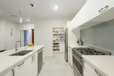 Photo of property in 57 Benmore Crescent, Pyes Pa, Tauranga, 3112