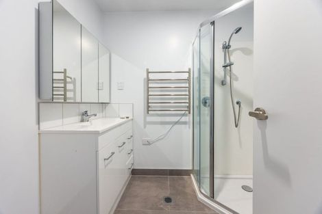 Photo of property in 209/28c Eileen Newey Place, Henderson, Auckland, 0612