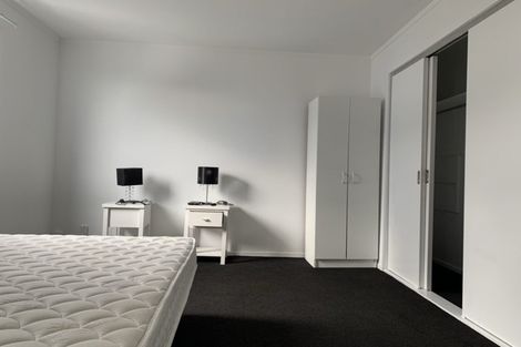 Photo of property in 27a Florence Daly Place, Mount Roskill, Auckland, 1041