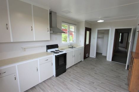 Photo of property in 16 Roy Crescent, Concord, Dunedin, 9018