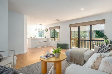 Photo of property in 5 Ashfield Grove, Churton Park, Wellington, 6037