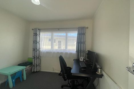 Photo of property in 11b Inver Street, Glen Eden, Auckland, 0602