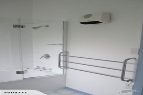 Photo of property in 312 Forest Hill Road, Waiatarua, Auckland, 0612