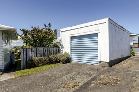 Photo of property in 26 Clearmont Crescent, Blagdon, New Plymouth, 4310