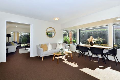 Photo of property in 431a Memorial Avenue, Burnside, Christchurch, 8053