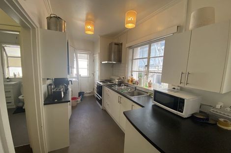 Photo of property in 3/243 The Terrace, Te Aro, Wellington, 6011