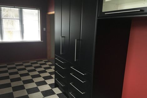 Photo of property in 32 Rangiora Avenue, Roslyn, Palmerston North, 4414