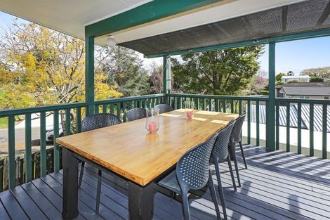 Photo of property in 19 Muritai Crescent, Havelock North, 4130