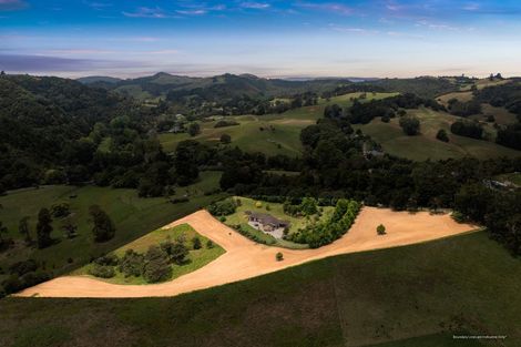 Photo of property in 48 Mccathie Road, Puhoi, Silverdale, 0994