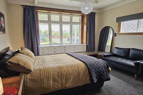 Photo of property in 56 Queenwood Road, Levin, 5510