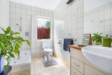 Photo of property in 4 Sudbury Court, Rototuna North, Hamilton, 3210