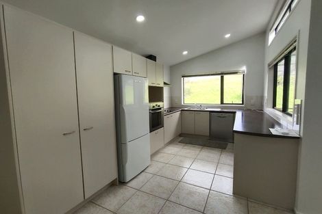 Photo of property in 65 Kelvin Hart Drive, East Tamaki, Auckland, 2013