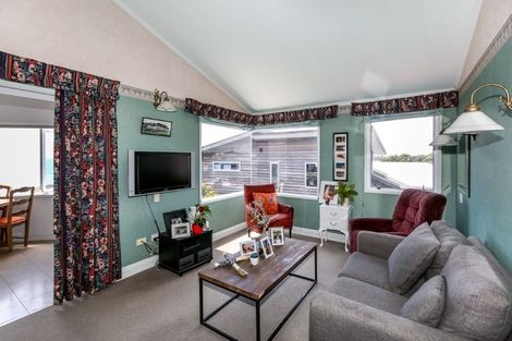 Photo of property in 93 Buller Street, New Plymouth, 4312