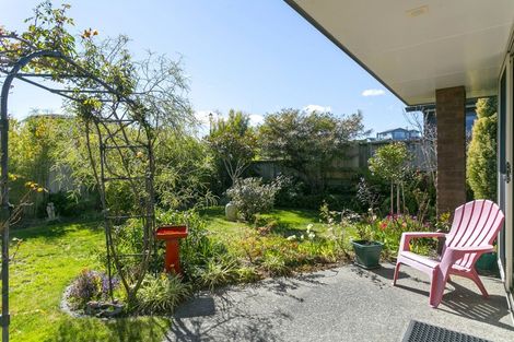 Photo of property in 2 Loloma Way, Wharewaka, Taupo, 3330