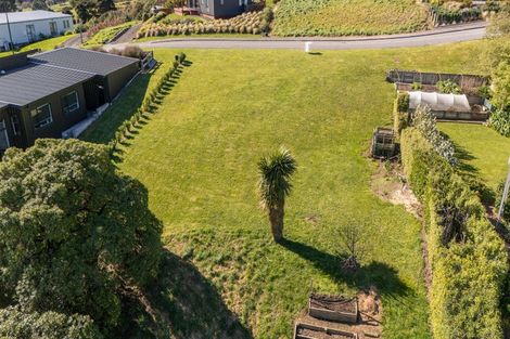 Photo of property in 5 Totara Drive, Duvauchelle, 7581