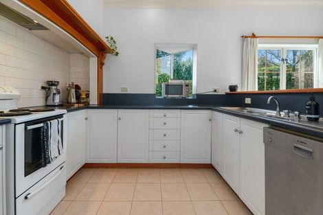 Photo of property in 60b Sandwich Road, St Andrews, Hamilton, 3200