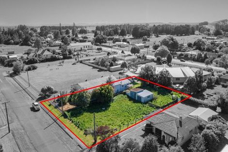 Photo of property in 26 Walter Street, Takapau, 4203